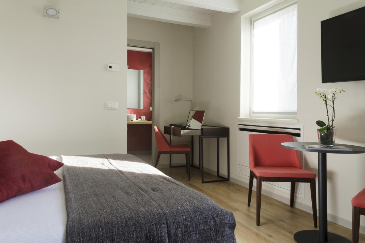 Tiamo Modern Design Guest House Ronchi Dei Legionari Luaran gambar
